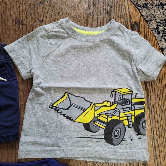 Bundle/Lot of 3 Infant Boy's Summer Clothes Size 6-12 Months - Picture 3 of 7